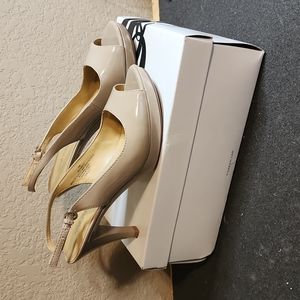 Nine West nude pumps sz 7